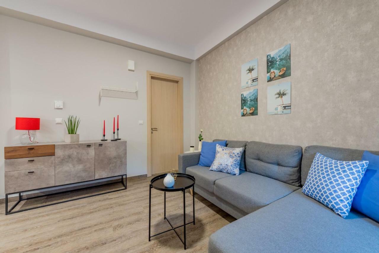 Stylish & Bright Apartment In The City Centre 자킨토스 타운 외부 사진